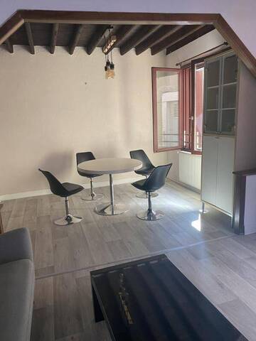 Location maison de ville 3 pièces 62 m² à Villefranche-de-Rouergue (12200)