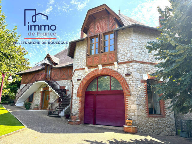 Vente maison demeure de prestige 13 pièces 254 m² à Villefranche-de-Rouergue (12200)