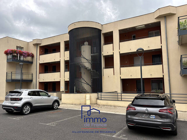 Vente appartement 4 pièces 100 m² à Villefranche-de-Rouergue (12200)