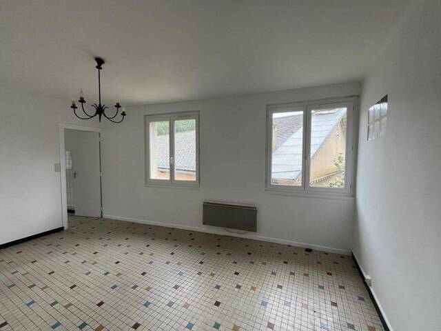 Location appartement t4 72 m² à Florac trois rivieres (48400)