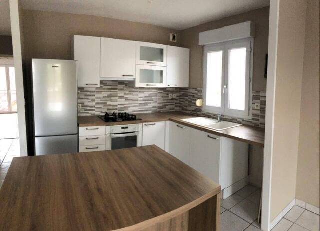 Location appartement t3 72 m² à Rodez (12000)
