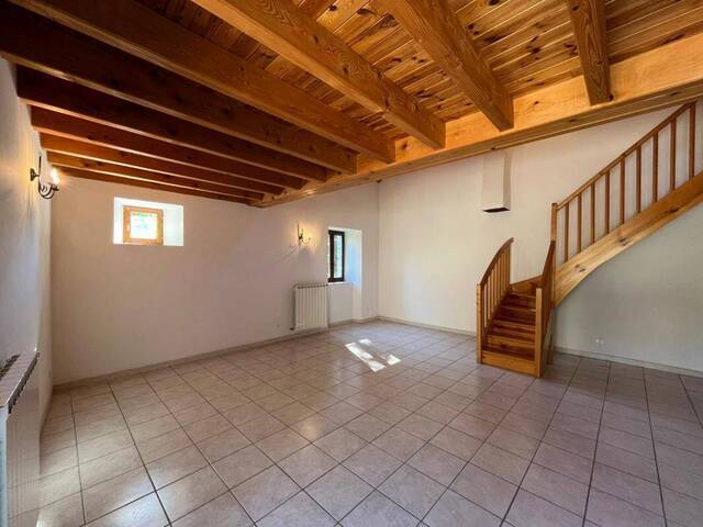 Location maison 4 pièces 92 m² à Rieutort-de-Randon (48700)