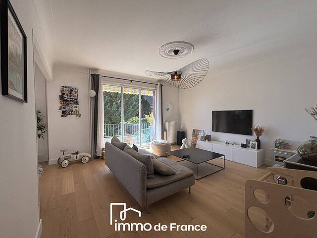 Vente appartement 4 pièces 103.84 m² à Rodez (12000)