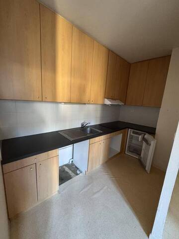 Location Appartement studio 1 pièce 33 m² Rodez (12000)