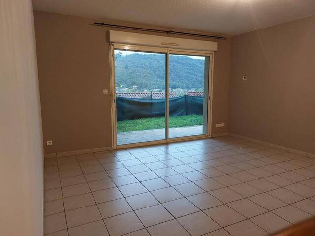 Location appartement t3 63 m² à Villefranche-de-Rouergue (12200)