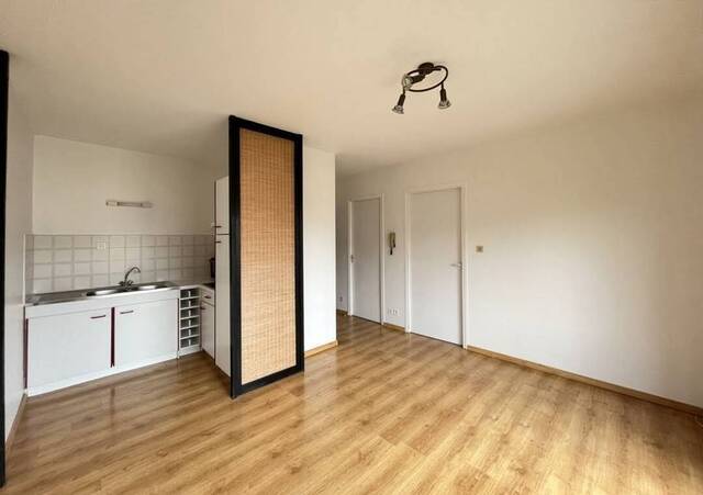 Location appartement t2 32 m² à Le Monastère (12000)