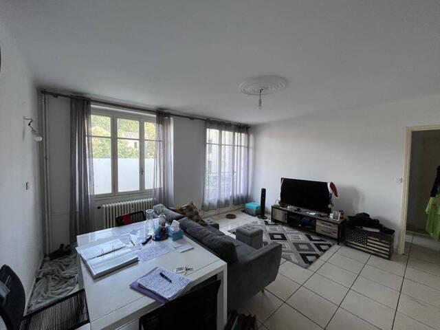 Location appartement t3 68 m² à Rodez (12000)