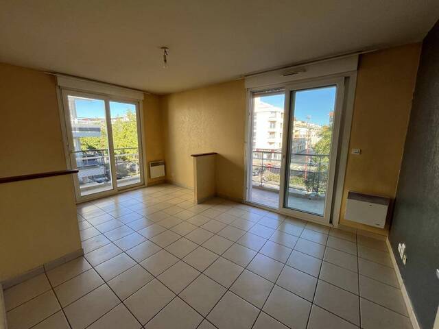 Location appartement t1 bis 2 pièces 38 m² à Rodez (12000)