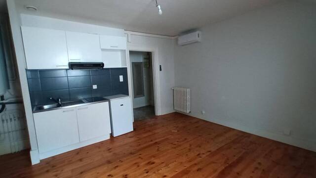Location appartement t1 bis 2 pièces 30 m² à Rodez (12000)