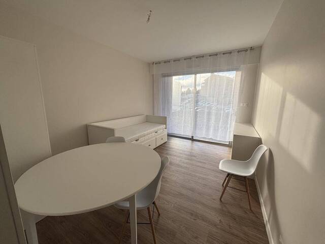 Location appartement studio 1 pièce 22 m² à Rodez (12000)