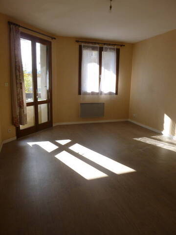 Location appartement t1 bis 2 pièces 35 m² à Rodez (12000)