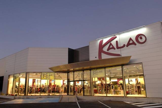 Location local commercial à Onet-le-Château (12850)