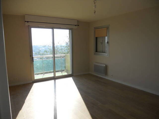 Location appartement t1 bis 2 pièces 42 m² à Rodez (12000)