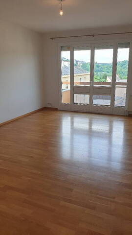 Location appartement t3 74 m² à Rodez (12000)