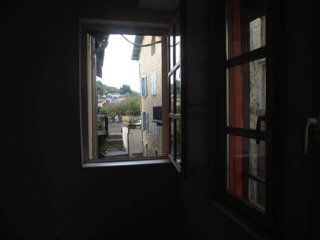 Location appartement t2 47 m² à Villefranche-de-Rouergue (12200) La Bastide