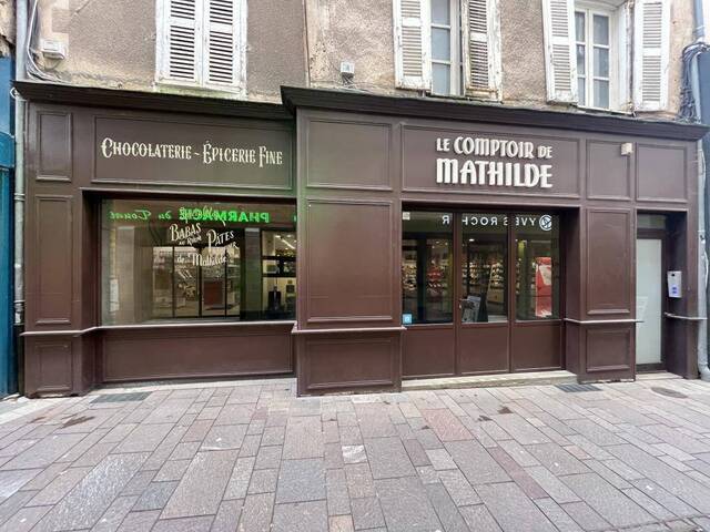 Location local commercial à Rodez (12000)