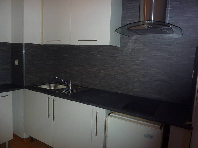 Location appartement t1 bis 2 pièces 32 m² à Rodez (12000)