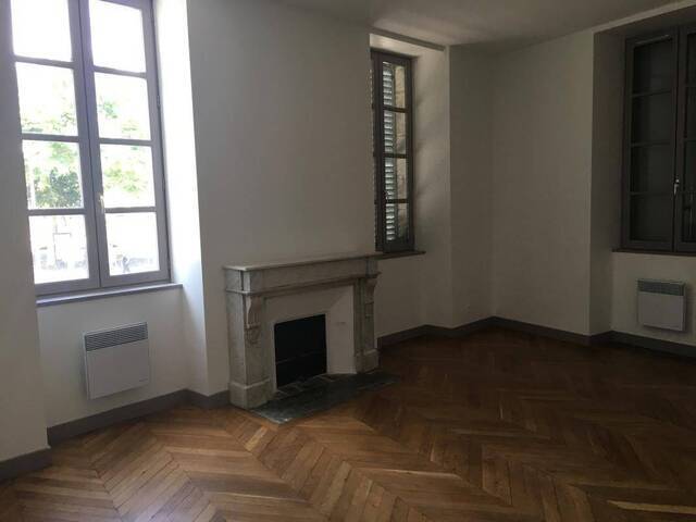 Vente Appartement t2 46 m² Villefranche-de-Rouergue (12200)