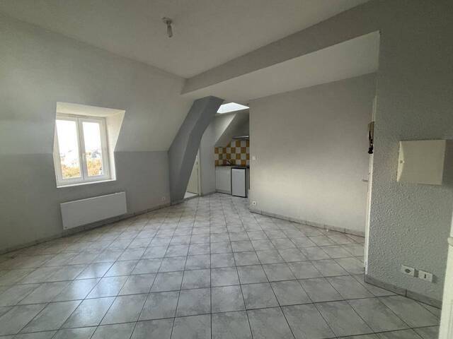 Location appartement t1 bis 2 pièces 27 m² à Rodez (12000)