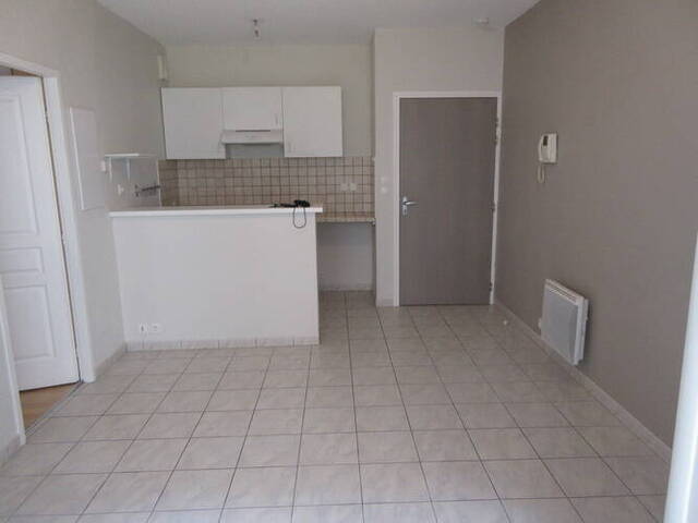 Location appartement t1 bis 2 pièces 32 m² à Rodez (12000)