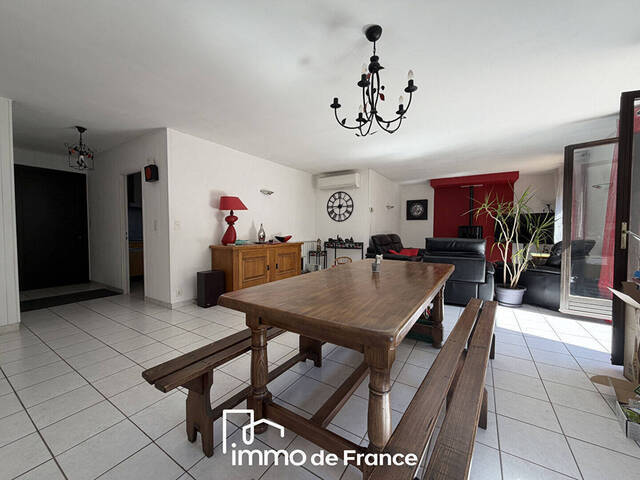 Vente maison 4 pièces 98.99 m² à Le Monastère (12000)