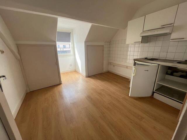 Location appartement t1 bis 2 pièces 26 m² à Rodez (12000)