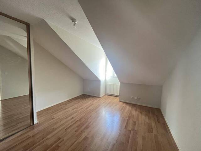 Location appartement t1 bis 2 pièces 28 m² à Rodez (12000)
