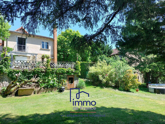 Vente appartement 7 pièces 135 m² à La Rouquette (12200)