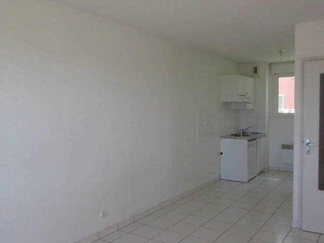 Location appartement t1 bis 2 pièces 38 m² à Rodez (12000)