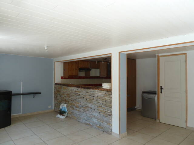 Vente Maison de village 3 pièces 75 m² Rieutort-de-Randon (48700)