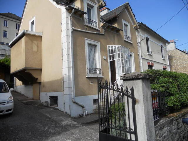 Location maison individuelle 5 pièces 103 m² à Rodez (12000)