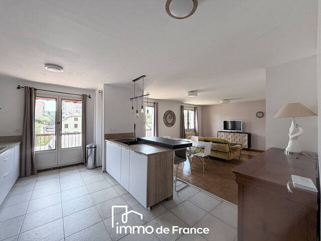 Vente Appartement 4 pièces 97.64 m² Rodez (12000)