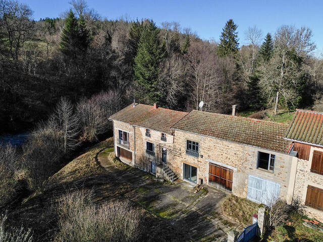 Vente Maison 10 pièces Vernet-la-Varenne 63580