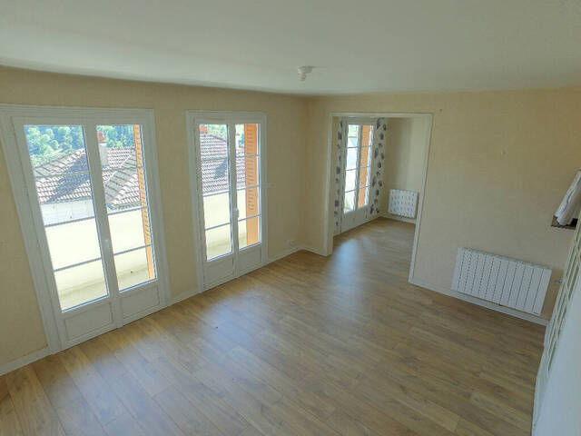 Location Appartement 3 pièces Saint-Flour 15100