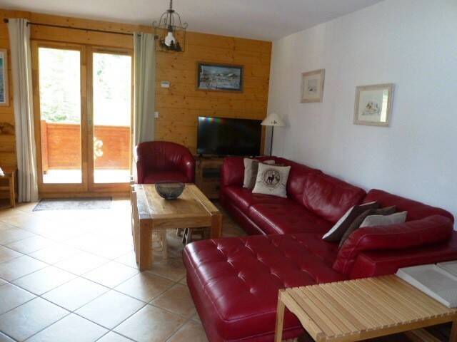 Holiday rent 5 pièces 8 sleeps Taninges 74440