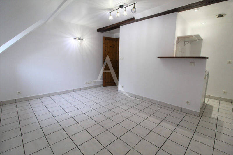 Rent apartment appartement 1 room 18.46 m² in Dijon 21000 - 360 €