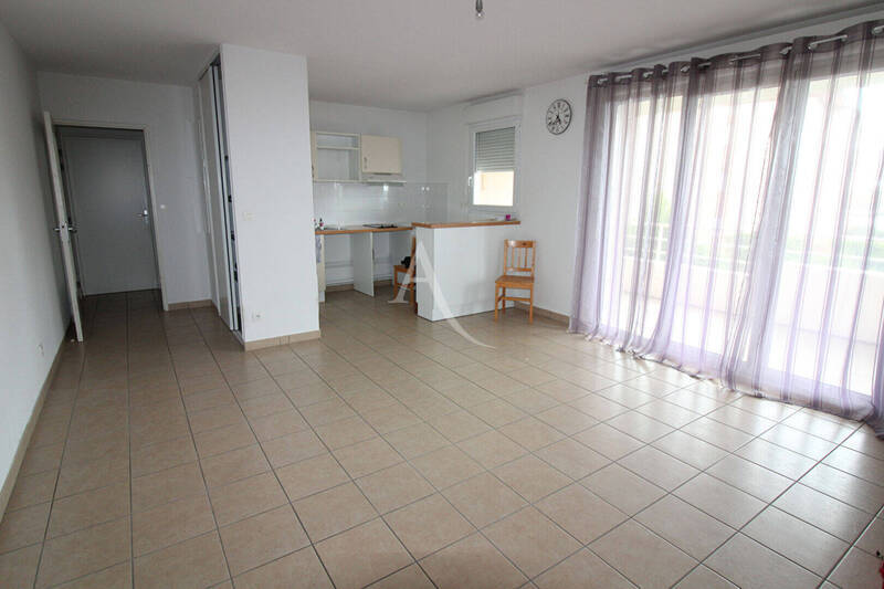 Location appartement 2 pièces 45.4 m² à Lux 71100 Place de parking N°231 - 534 €