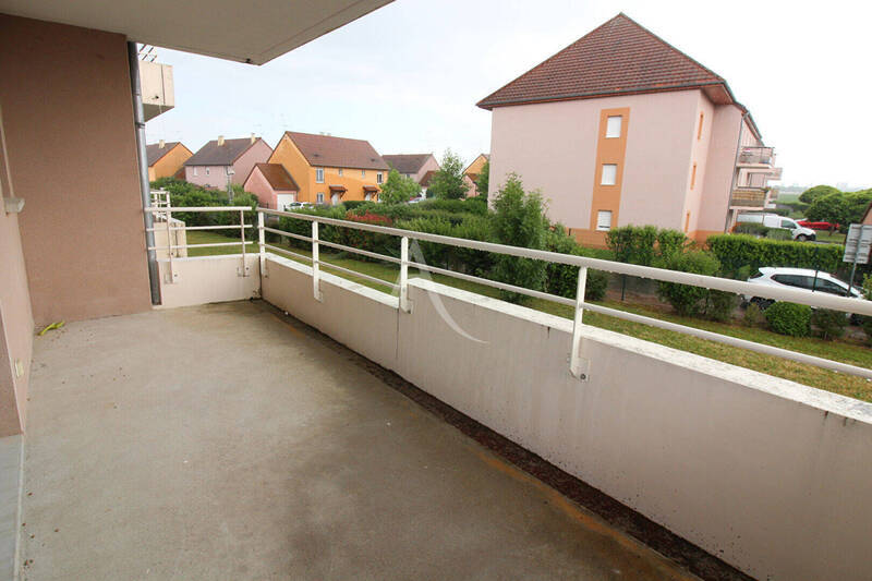 Location appartement 2 pièces 45.4 m² à Lux 71100 Place de parking N°231 - 534 €