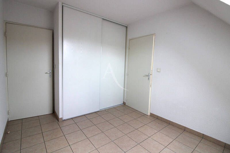 Location appartement 2 pièces 35.7 m² à Lux 71100 - 529 €