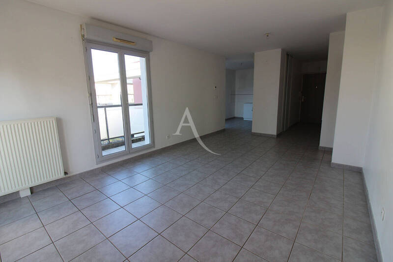 Location appartement 3 pièces 61 m² à Chalon-sur-Saône 71100 - 641 €