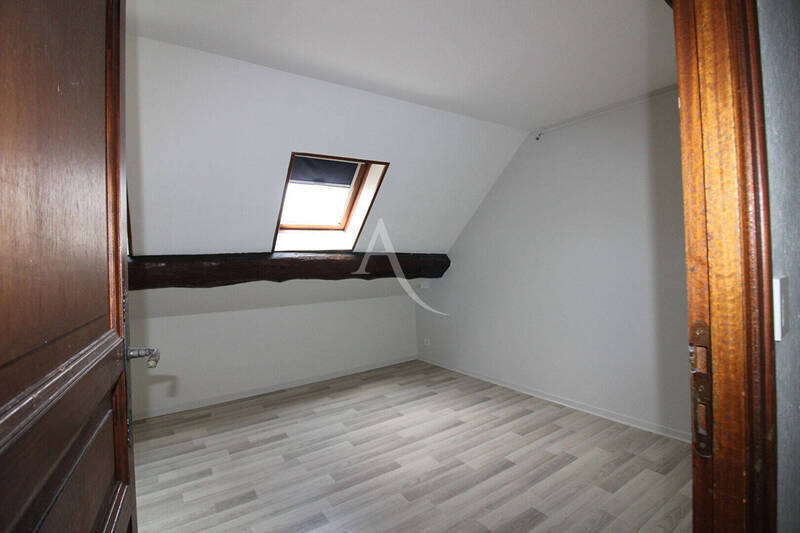 Location appartement 4 pièces 109.9 m² à Chalon-sur-Saône 71100 - 600 €