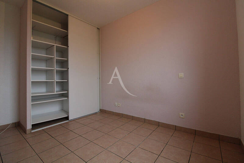 Location appartement 3 pièces 60.78 m² à Lux 71100 - 725 €