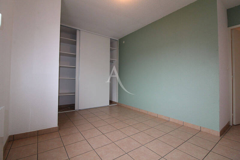 Location appartement 3 pièces 60.78 m² à Lux 71100 - 725 €