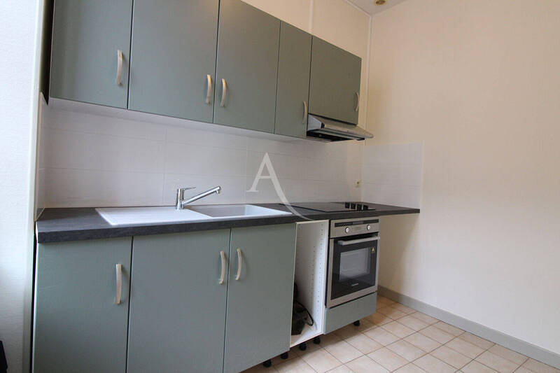 Location appartement 3 pièces 72 m² à Chalon-sur-Saône 71100 - 673 €