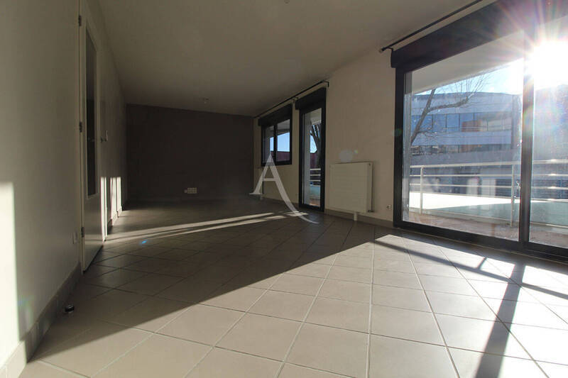 Location appartement 4 pièces 100.93 m² à Dijon 21000 - 830 €