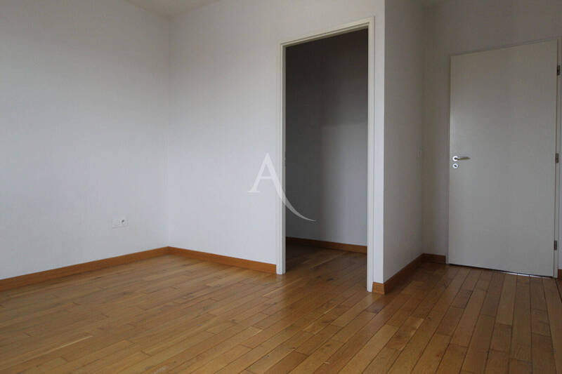 Location appartement 4 pièces 106.28 m² à Dijon 21000 - 905 €