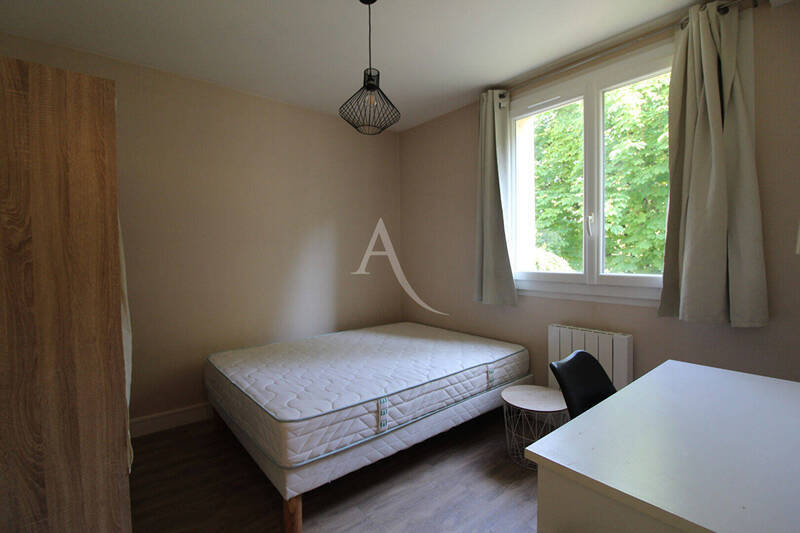 Location appartement 4 pièces 68.24 m² à Dijon 21000 - 950 €