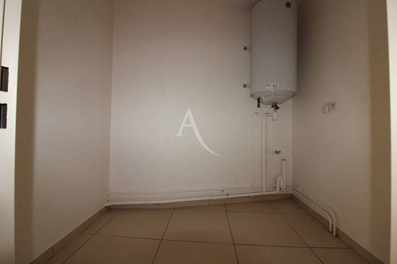 Location appartement 2 pièces 68.68 m² à Chalon-sur-Saône 71100 - 630 €