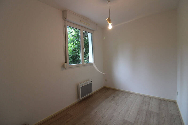 Location appartement 3 pièces 55.9 m² à Châtenoy-le-Royal 71880 - 646 €