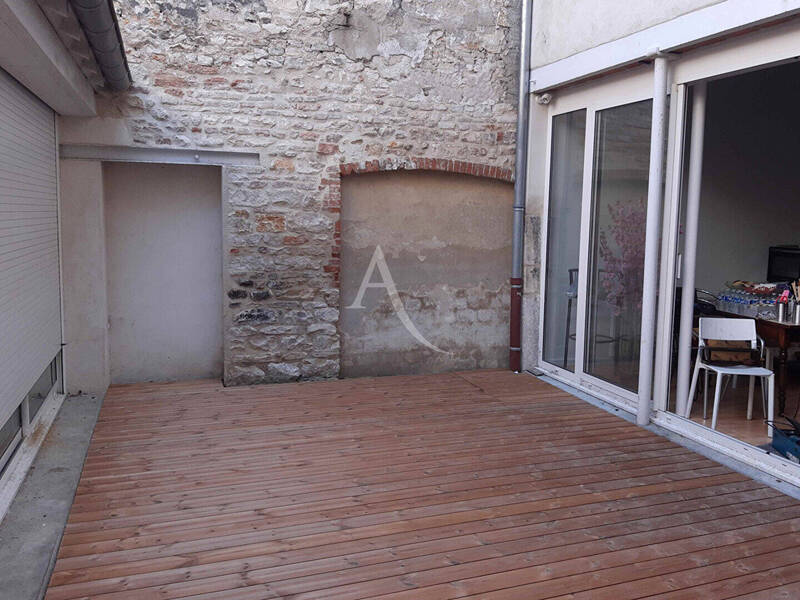 Location appartement 4 pièces 87 m² à Chalon-sur-Saône 71100 - 962 €